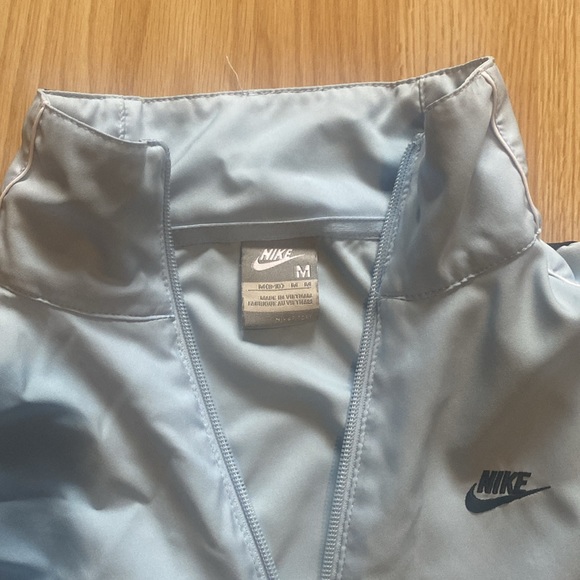 Nike vintage blue jacket - Picture 2 of 5
